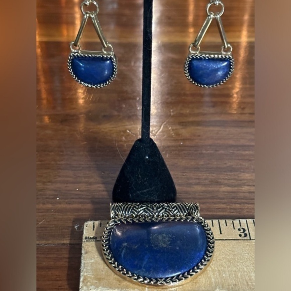 Bares Thailand lapis pendant and earring set